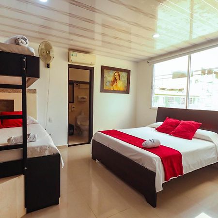 Hotel California Air Carepa Ngoại thất bức ảnh