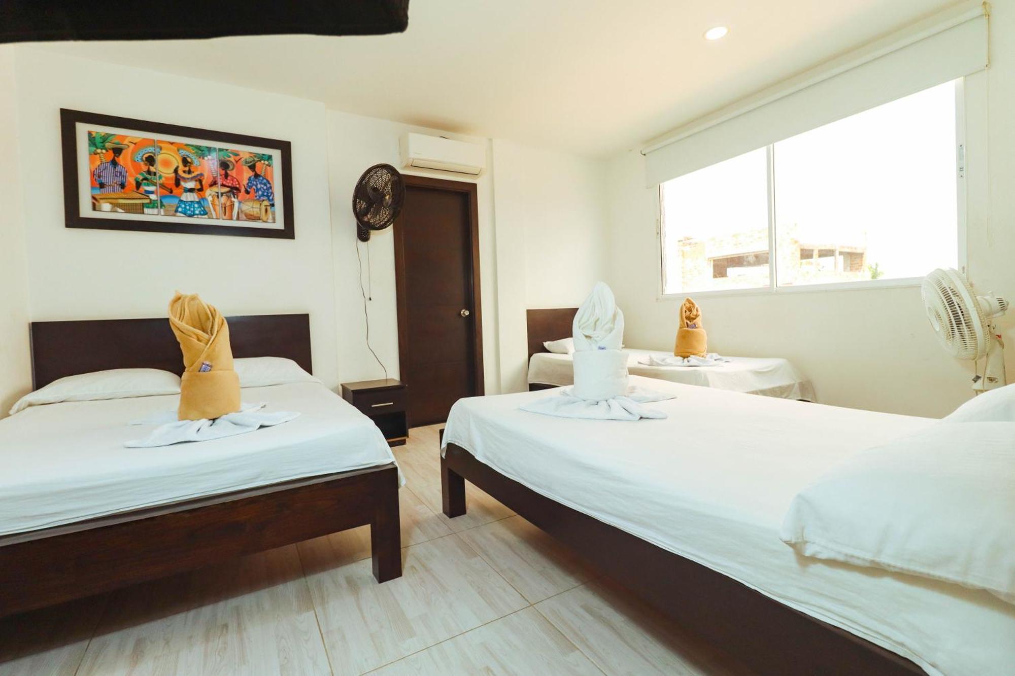 Hotel California Air Carepa Ngoại thất bức ảnh