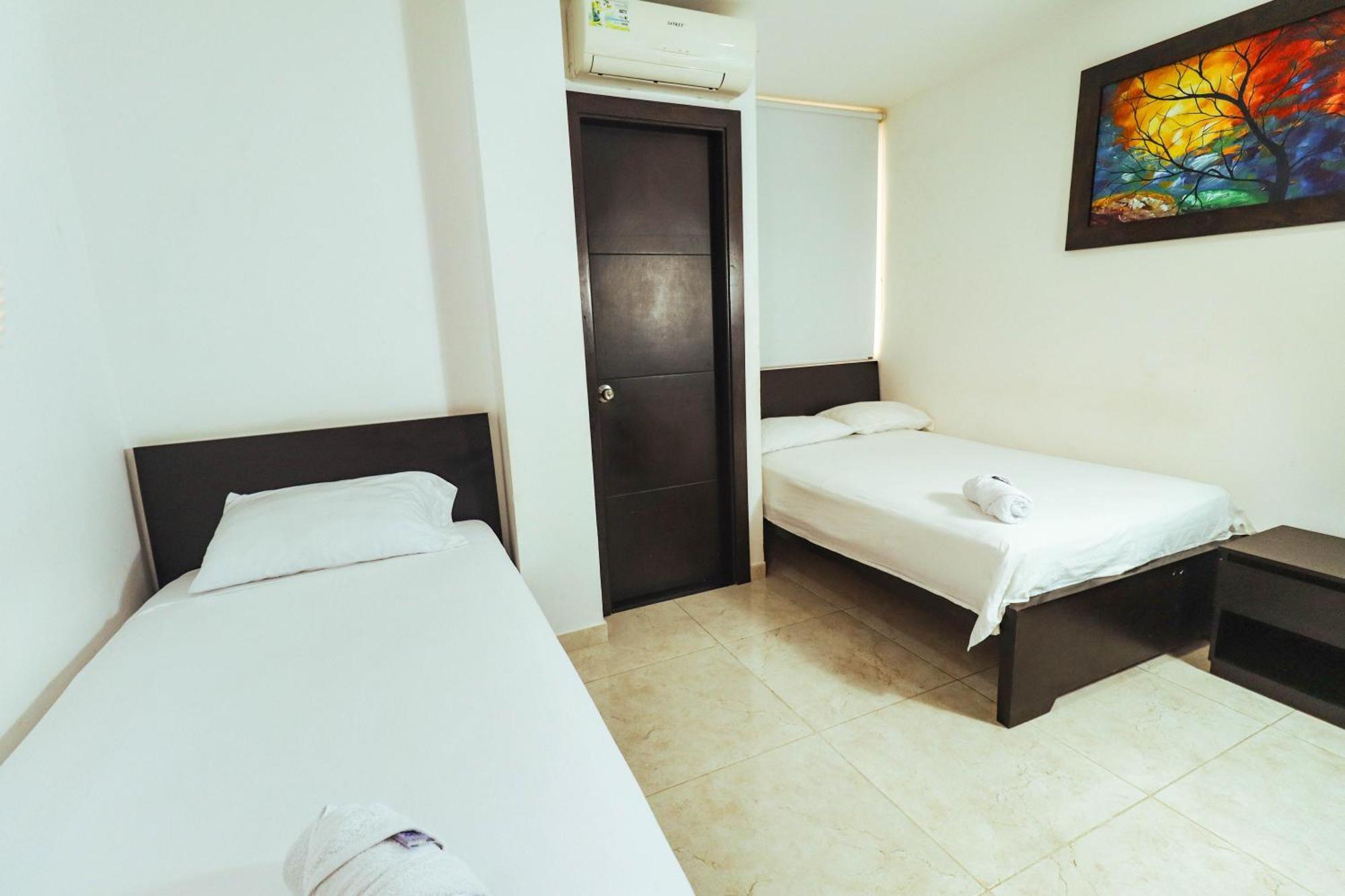 Hotel California Air Carepa Phòng bức ảnh