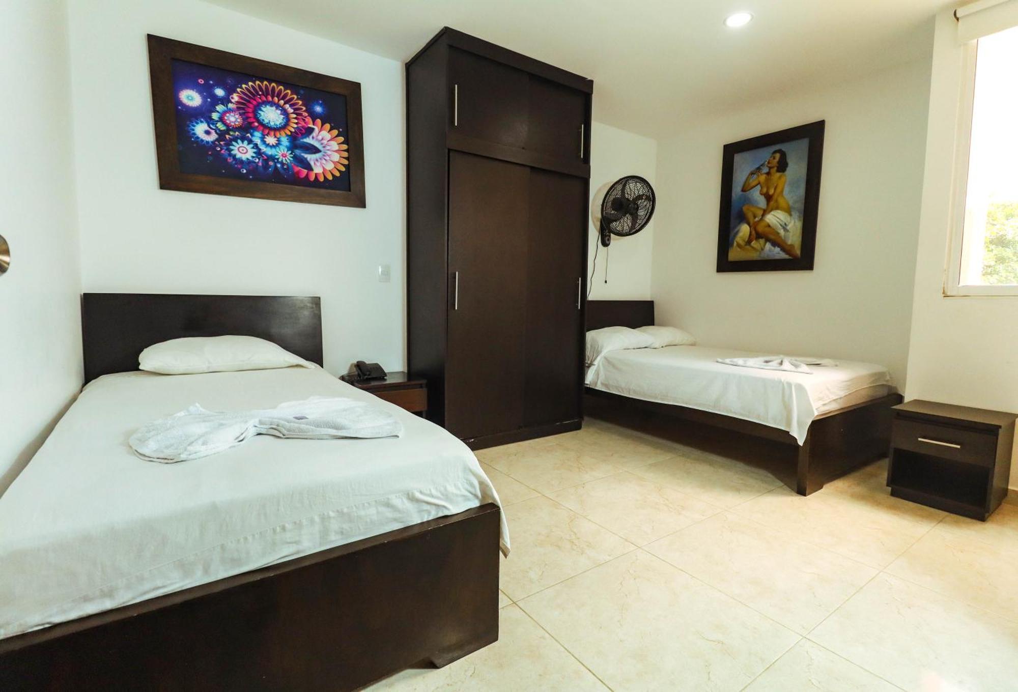 Hotel California Air Carepa Phòng bức ảnh