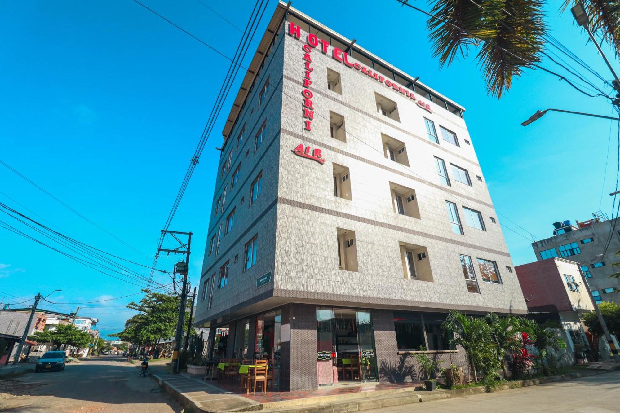 Hotel California Air Carepa Ngoại thất bức ảnh